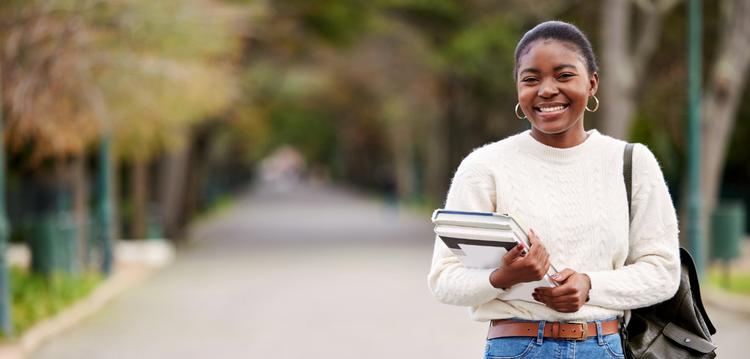 lächelnder Student